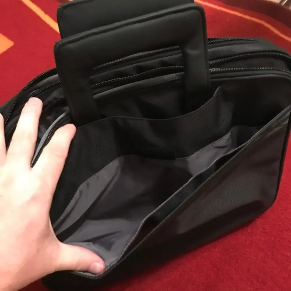 Dell Nylon Laptop Bag Briefcase with compartments and pockets, handle, NO STRAP